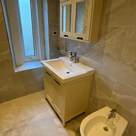 Dun Laoghaire Hidden Getaway 3*