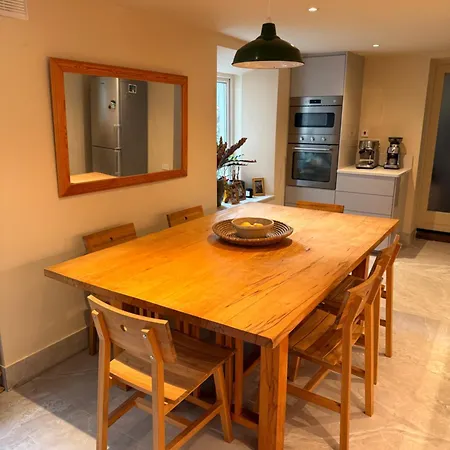 بيت ضيافة Dun Laoghaire Hidden Getaway