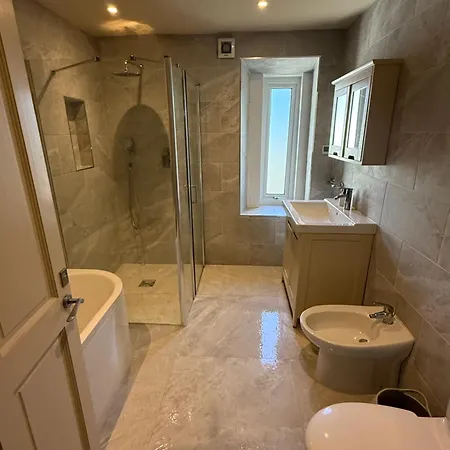 Guest house Dun Laoghaire Hidden Getaway Dublin